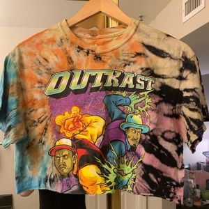 OUTCAST Crop Top